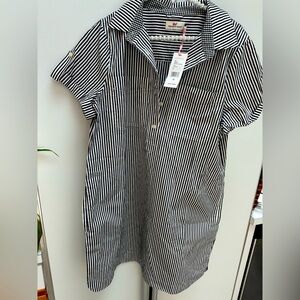 NWT Vineyard Vines Black and White Striped Utility short sleeve dress sz 12